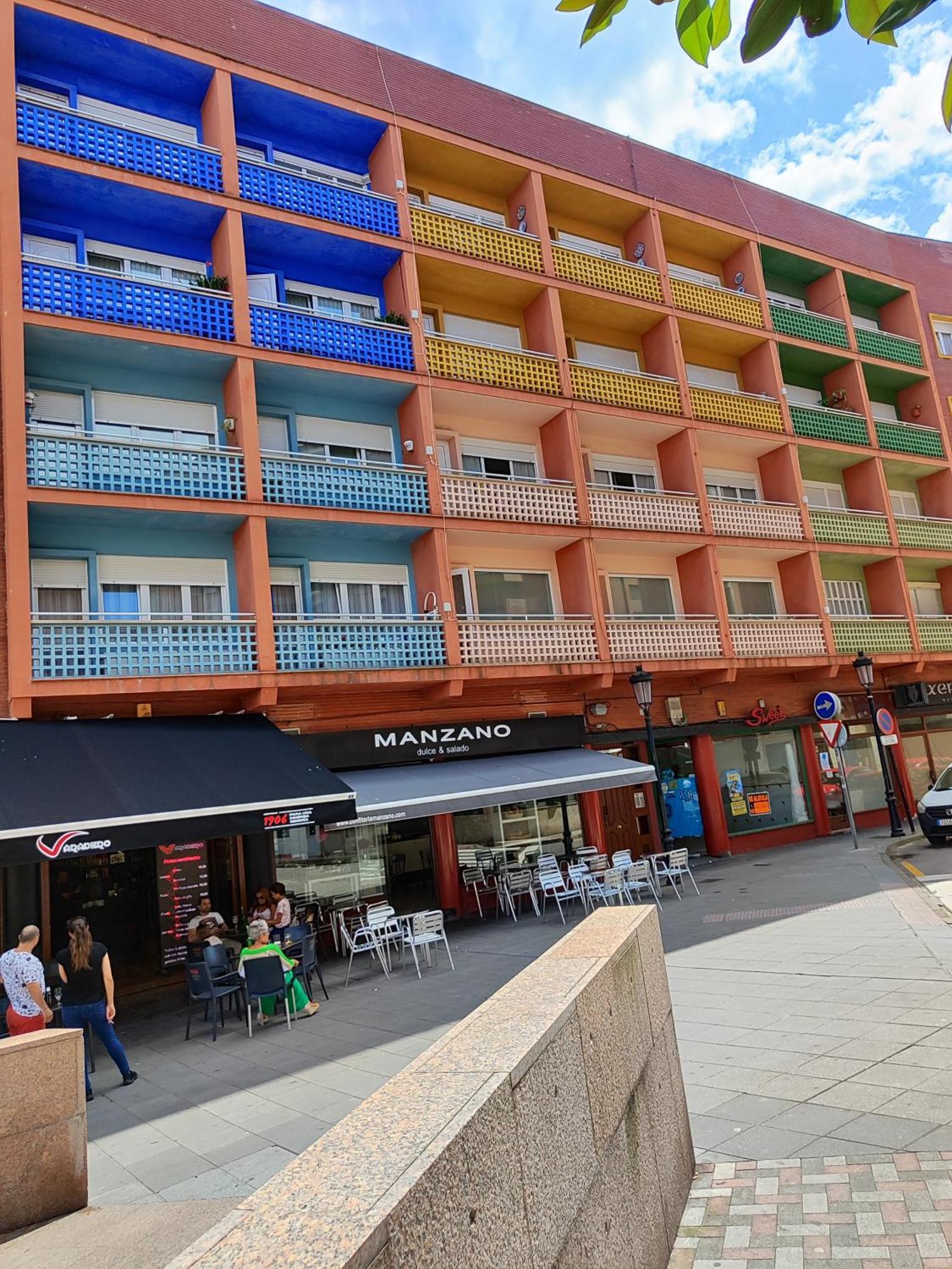 Candás Apartamentos Clotilde מראה חיצוני תמונה